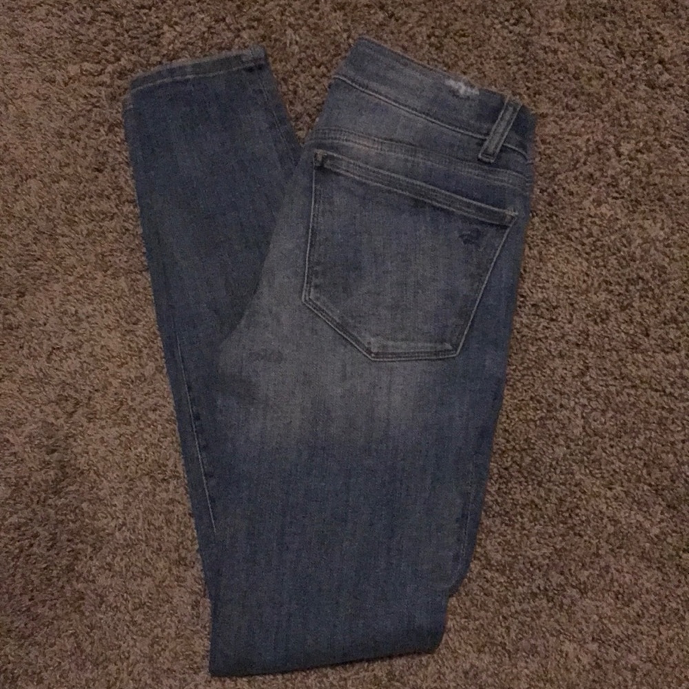 *SOLD* DL1961 Emma Low Rise Instasculpt Skinny Jeans